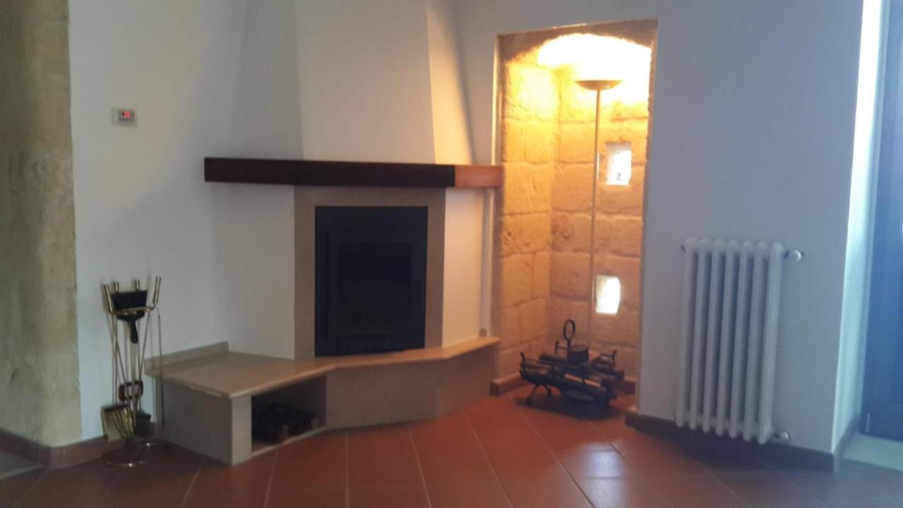 La Villa Del Conte Barletta Extérieur photo