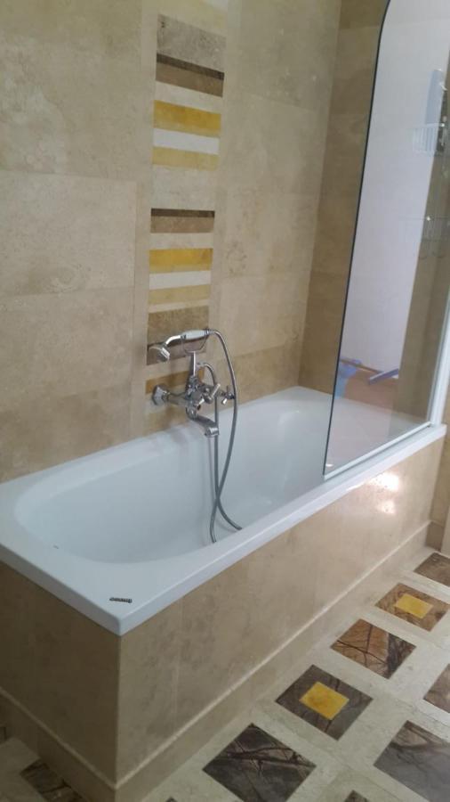 La Villa Del Conte Barletta Extérieur photo
