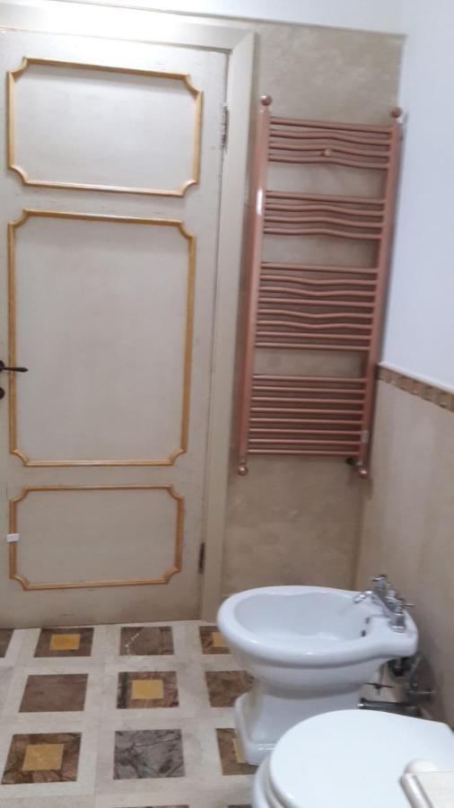 La Villa Del Conte Barletta Extérieur photo