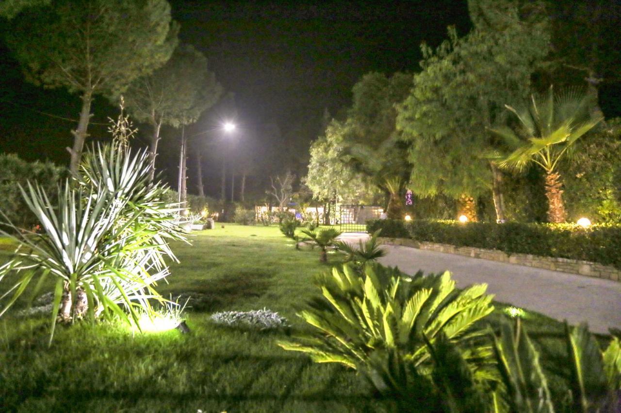 La Villa Del Conte Barletta Extérieur photo